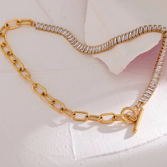 💛Gold plated Crystal pave choker - Picture 6 of 8